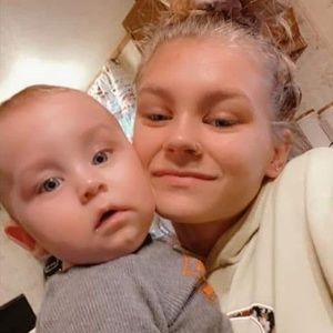 Meet your Posher, Becky